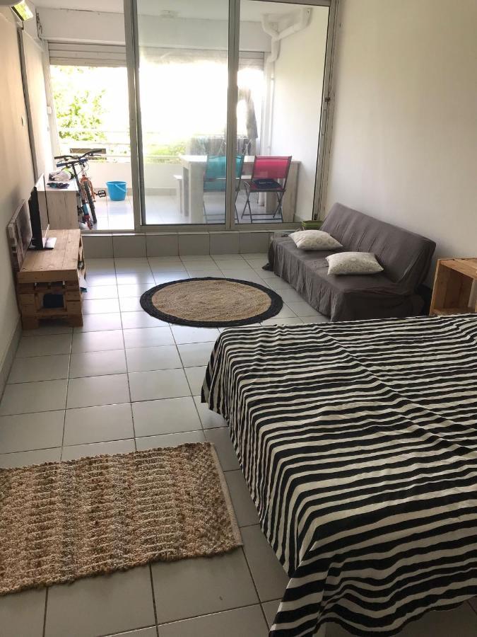 Petit Prix Et Grand Confort A Saint Gilles Les Bains Ngoại thất bức ảnh